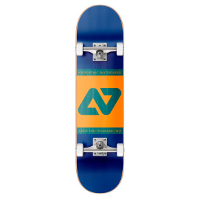 Skateboard Hydroponic Block 7.75" Navy-orange