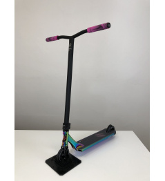 Freestyle koloběžka Bestial Wolf Spark 530mm Rainbow
